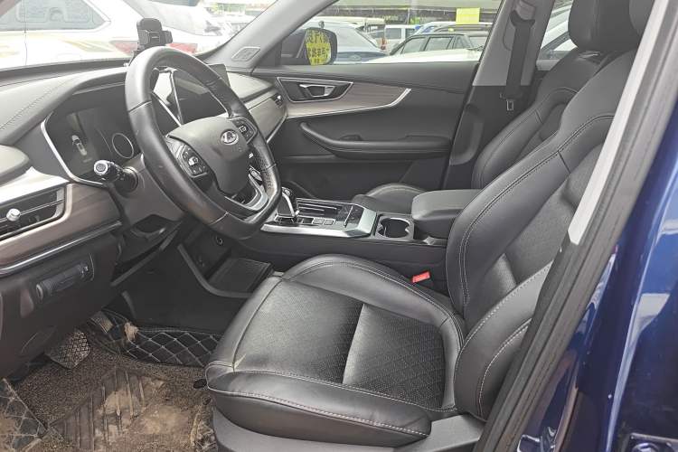 Used Chery Tiggo 8 2019 1.6 TGDI Automatic Luxury Model Interior 1