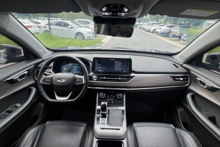 Used Chery Tiggo 8 2019 1.6 TGDI Automatic Luxury Model Interior 2