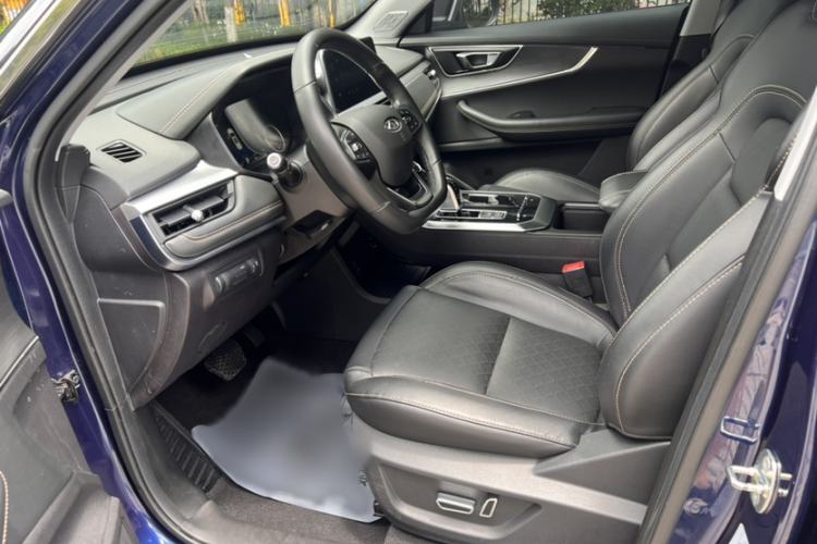 Used Chery Tiggo 8 2019 1.6 TGDI Automatic Elite Model Interior 3
