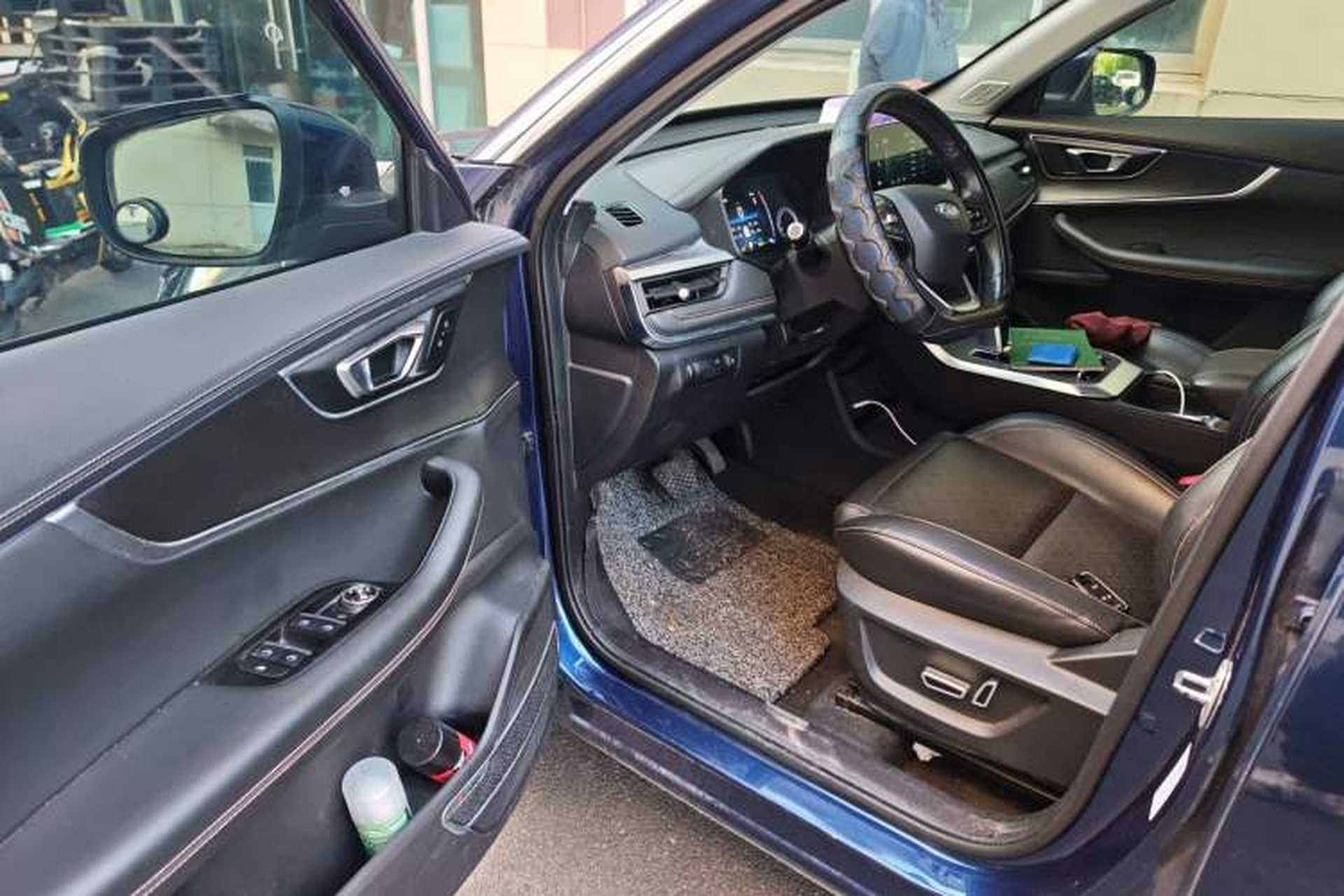 Used Chery Tiggo 8 2019 1.6 TGDI Automatic Elite Model Interior 3