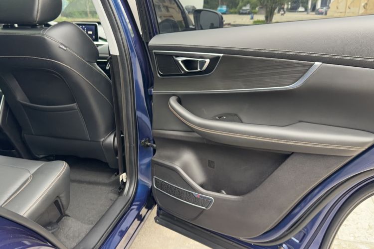 Used Chery Tiggo 8 2019 1.6 TGDI Automatic Elite Model Interior 4