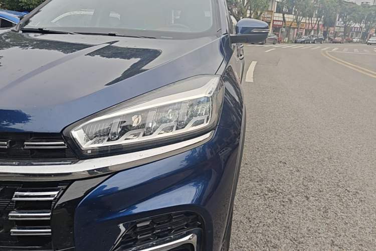 Used Chery Tiggo 8 2019 1.6 TGDI Automatic Elite Model Left Front Headlight