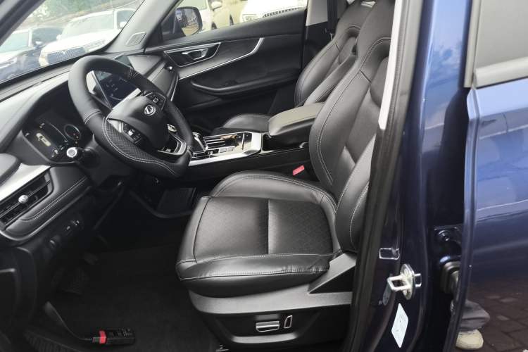 Used Chery Tiggo 8 2019 1.6 TGDI Automatic Elite Model Left Front Seat