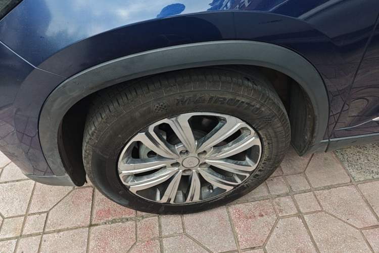 Used Chery Tiggo 8 2019 1.6 TGDI Automatic Luxury Model Left Front Wheel Hub