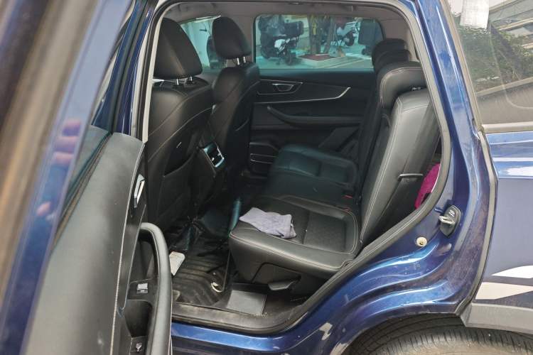 Used Chery Tiggo 8 2019 1.5 TCI Manual Fashion Edition Left Rear Seat