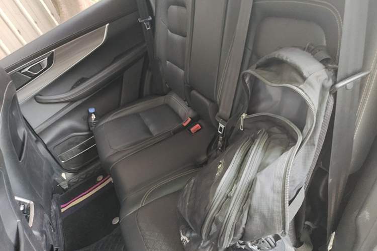 Used Chery Tiggo 8 2019 1.6 TGDI Automatic Luxury Model Left Rear Seat