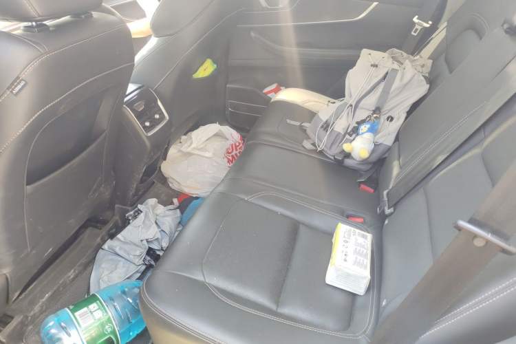 Used Chery Tiggo 8 2019 1.5 TCI Manual Elite Model Left Rear Seat