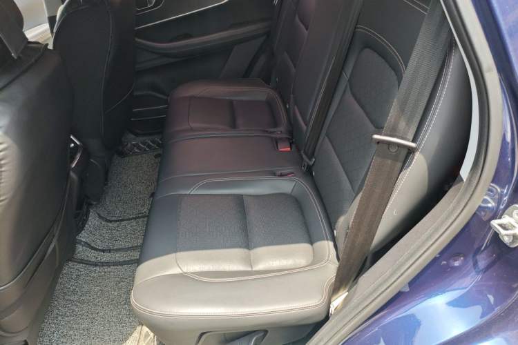 Used Chery Tiggo 8 2019 1.6 TGDI Automatic Elite Model Left Rear Seat