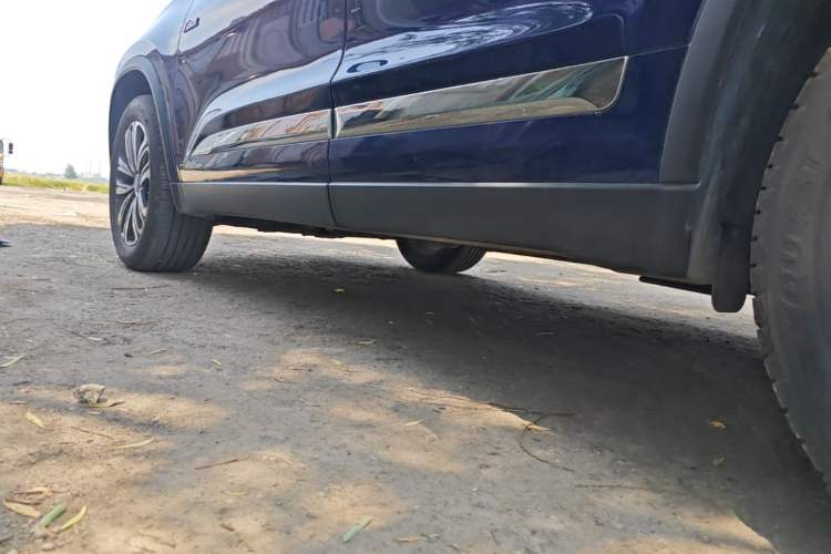 Used Chery Tiggo 8 2019 1.6 TGDI Automatic Luxury Model Left Side Sill