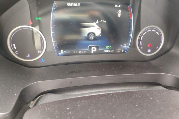Used Chery Tiggo 8 2019 1.5 TCI Automatic Elite Model Odometer Close Up