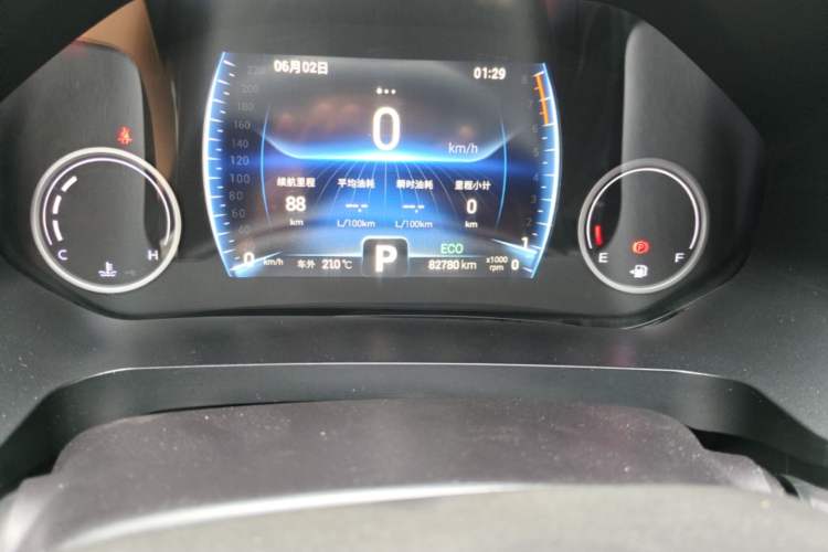 Used Chery Tiggo 8 2019 1.6 TGDI Automatic Elite Model Odometer Close Up