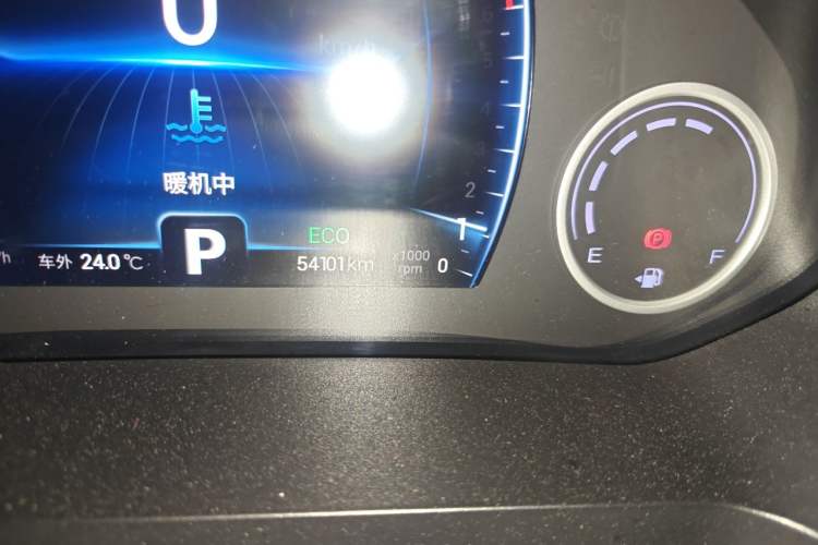 Used Chery Tiggo 8  Odometer Close Up