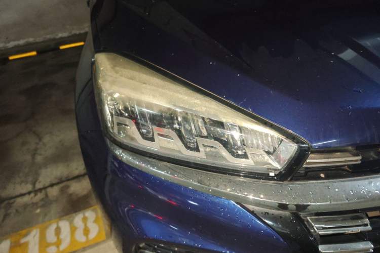 Used Chery Tiggo 8 2019 1.5 TCI Automatic Elite Model Right Front Headlight