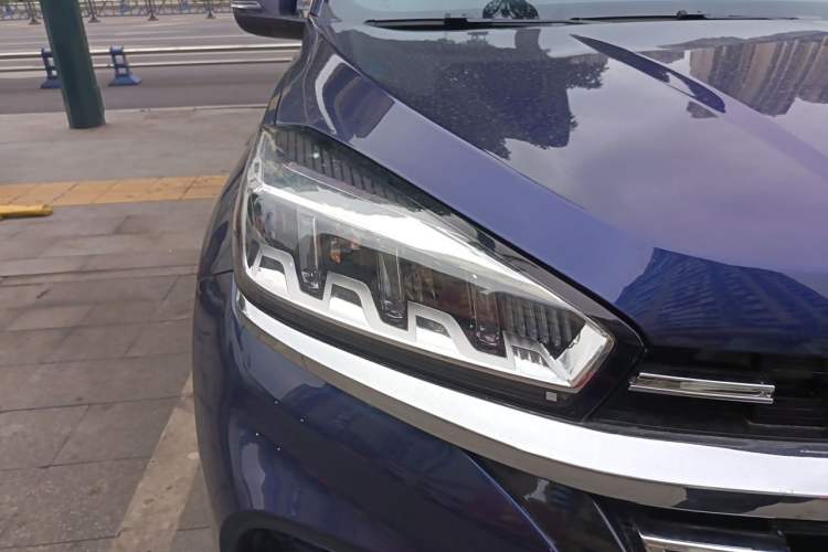 Used Chery Tiggo 8 2019 1.6 TGDI Automatic Elite Model Right Front Headlight