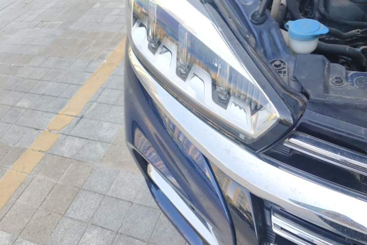Used Chery Tiggo 8 2019 1.5 TCI Automatic Elite Model Right Front Headlight