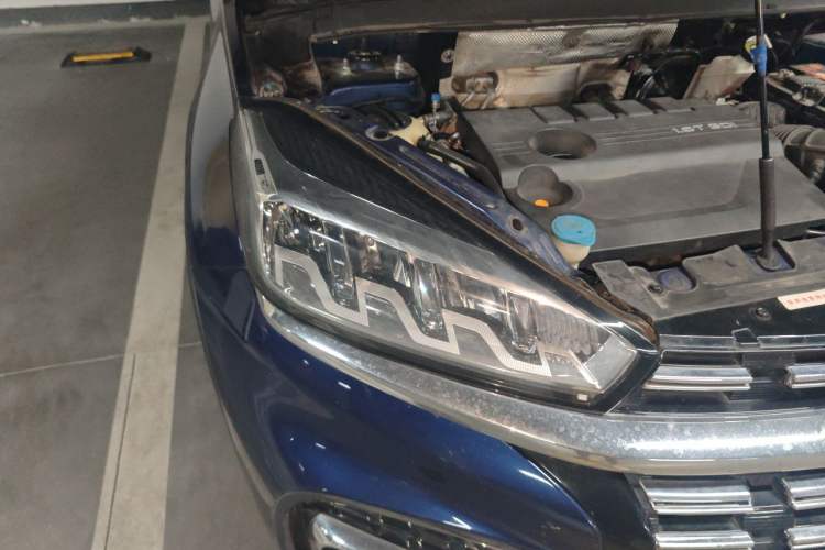 Used Chery Tiggo 8 2019 1.6 TGDI Automatic Elite Model Right Front Headlight