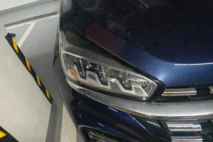 Used Chery Tiggo 8  Right Front Headlight