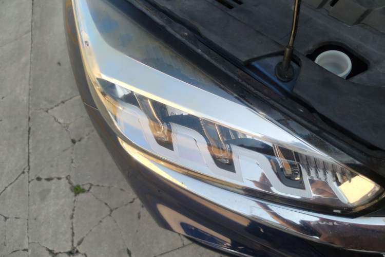 Used Chery Tiggo 8 2019 1.6 TGDI Automatic Luxury Model Right Front Headlight