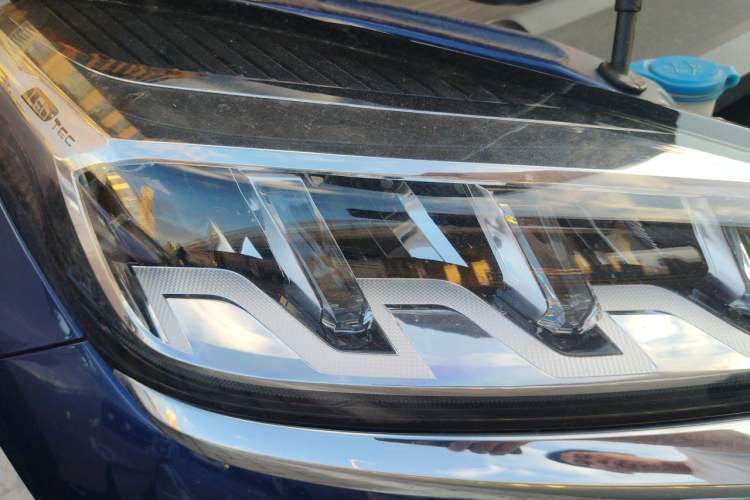 Used Chery Tiggo 8 2019 1.6 TGDI Automatic Elite Model Right Front Headlight