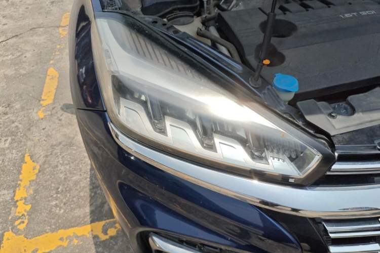 Used Chery Tiggo 8 2019 1.6 TGDI Automatic Elite Model Right Front Headlight