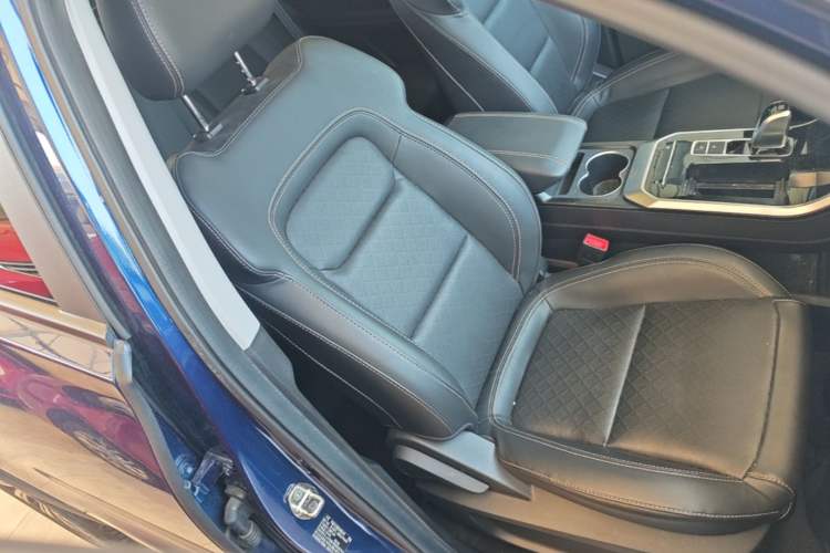 Used Chery Tiggo 8 2019 1.6 TGDI Automatic Fashion Edition Right Front Seat