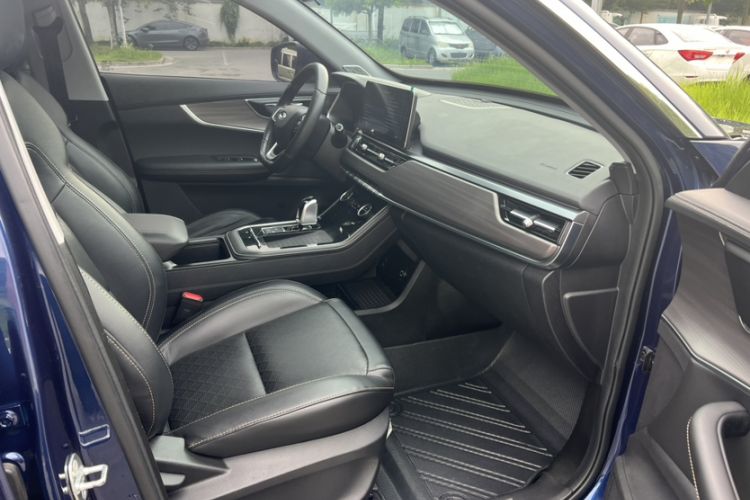 Used Chery Tiggo 8 2019 1.6 TGDI Automatic Luxury Model Right Front Seat