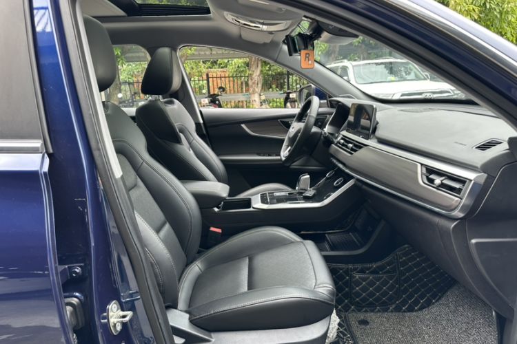 Used Chery Tiggo 8 2019 1.6 TGDI Automatic Luxury Model Right Front Seat