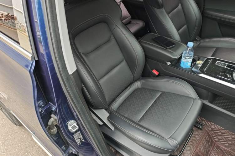 Used Chery Tiggo 8 2019 1.6 TGDI Automatic Elite Model Right Front Seat