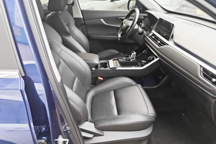 Used Chery Tiggo 8 2019 1.6 TGDI Automatic Elite Model Right Front Seat