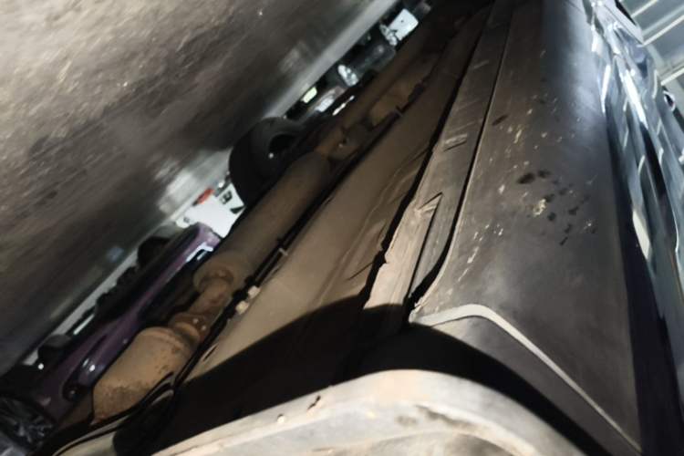 Used Chery Tiggo 8 2019 1.6 TGDI Automatic Fashion Edition Right Side Sill