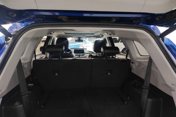 Used Chery Tiggo 8 2019 1.6 TGDI Automatic Elite Model Trunk