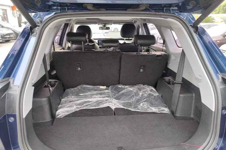 Used Chery Tiggo 8 2019 1.6 TGDI Automatic Elite Model Trunk