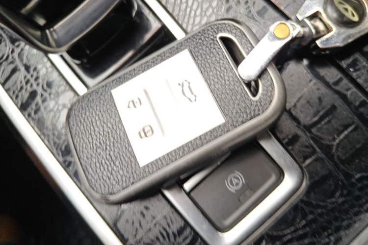 Used Chery Tiggo 8 2019 1.6 TGDI Automatic Elite Model Vehicle Key