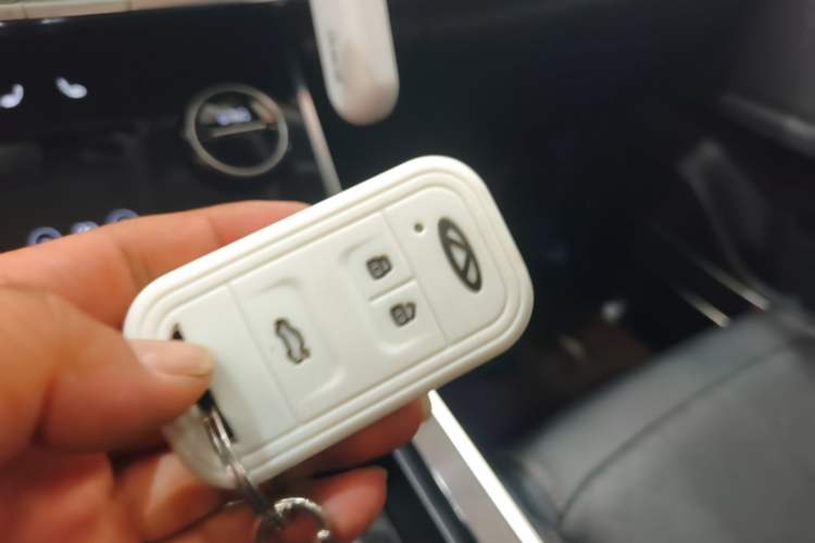 Used Chery Tiggo 8 2019 1.6 TGDI Automatic Elite Model Vehicle Key