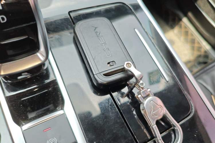 Used Chery Tiggo 8 2019 1.6 TGDI Automatic Elite Model Vehicle Key
