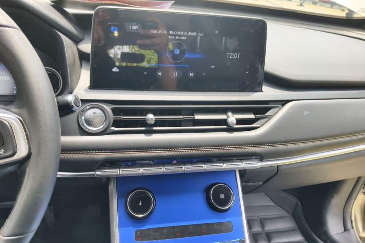 Used Chery Tiggo 8 2019 1.6 TGDI Automatic Fashion Edition Audio And AC Panel
