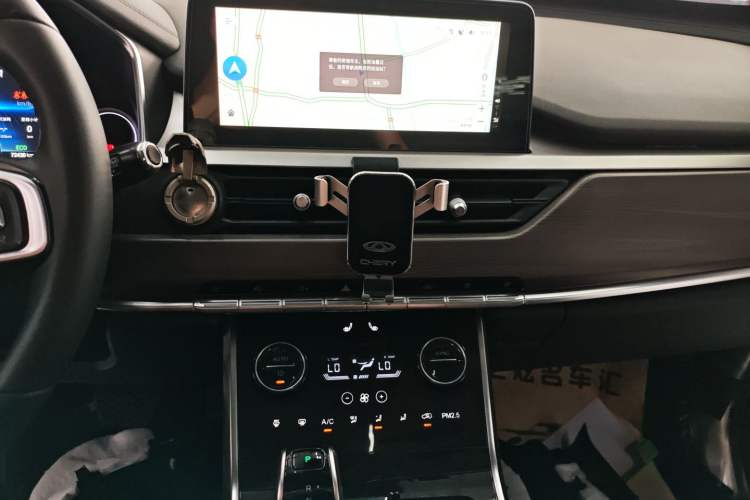 Used Chery Tiggo 8 2019 1.6 TGDI Automatic Luxury Model Audio And AC Panel