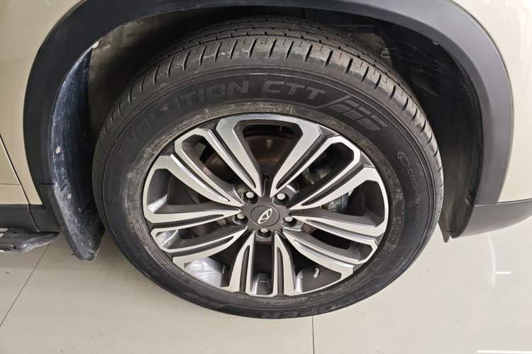 Used Chery Tiggo 8 2019 1.6 TGDI Automatic Luxury Model Exterior 8