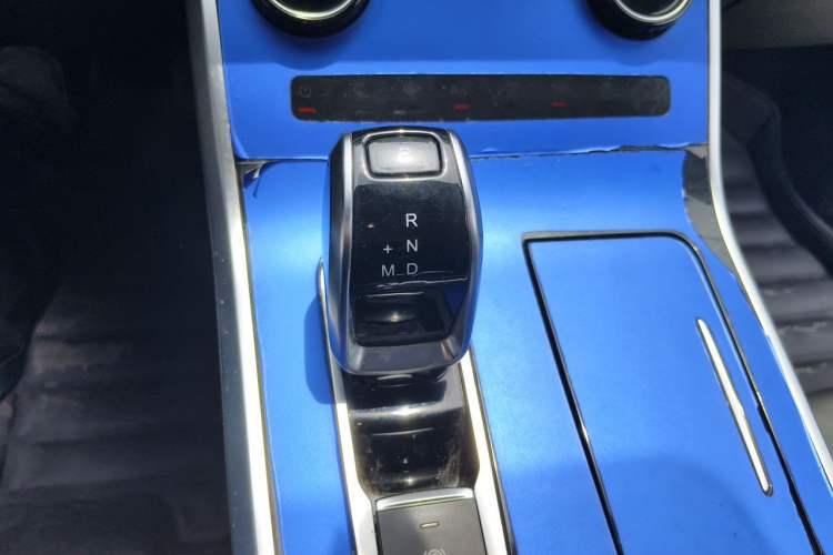 Used Chery Tiggo 8 2019 1.6 TGDI Automatic Fashion Edition Gear Lever