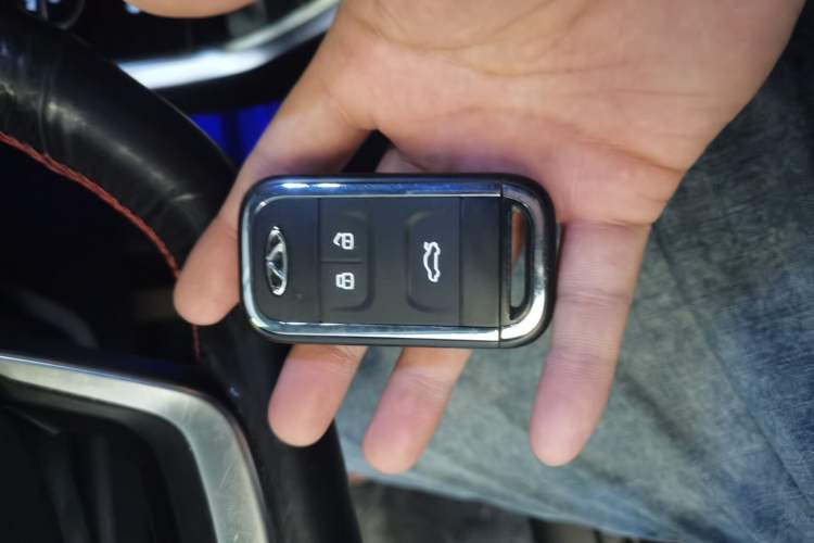 Used Chery Tiggo 8 2019 1.6 TGDI Automatic Luxury Model Interior 1
