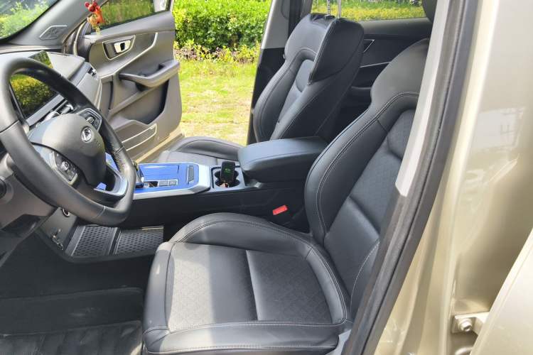 Used Chery Tiggo 8 2019 1.6 TGDI Automatic Fashion Edition Left Front Seat