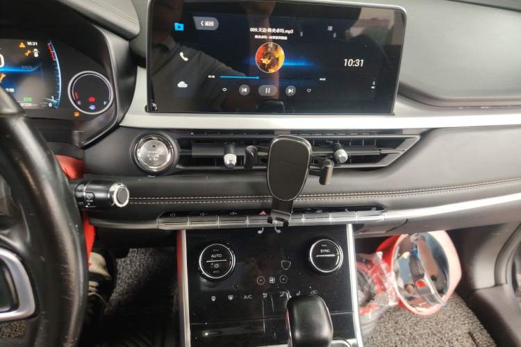 Used Chery Tiggo 8 2019 1.5 TCI Automatic Elite Model Audio And AC Panel