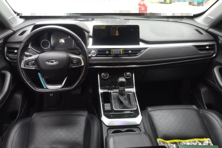 Used Chery Tiggo 8 2019 1.5 TCI Automatic Elite Model Center Console