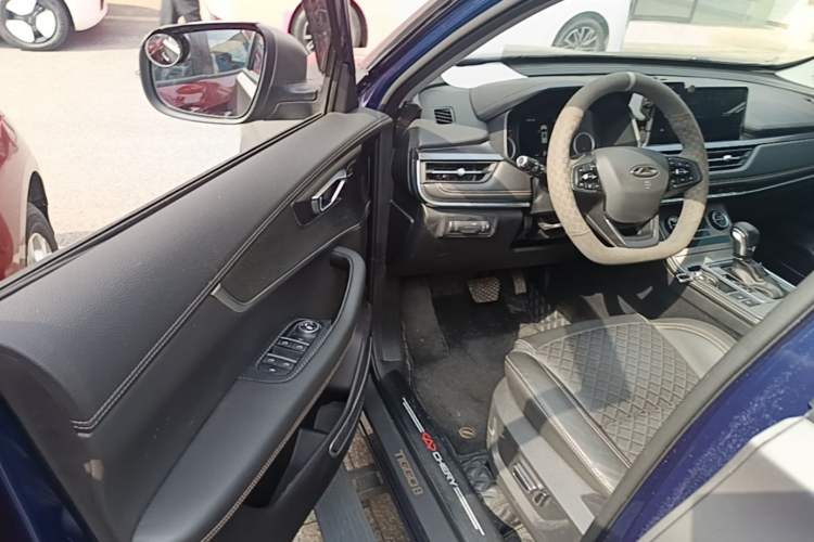 Used Chery Tiggo 8 2019 1.5 TCI Automatic Elite Model Driver Seat