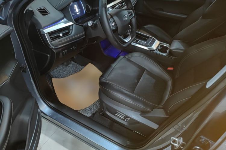 Used Chery Tiggo 8 2019 1.6 TGDI Automatic Elite Model Driver Seat