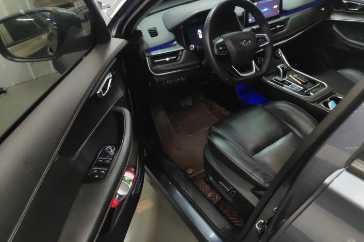 Used Chery Tiggo 8 2019 1.6 TGDI Automatic Elite Model Driver Seat