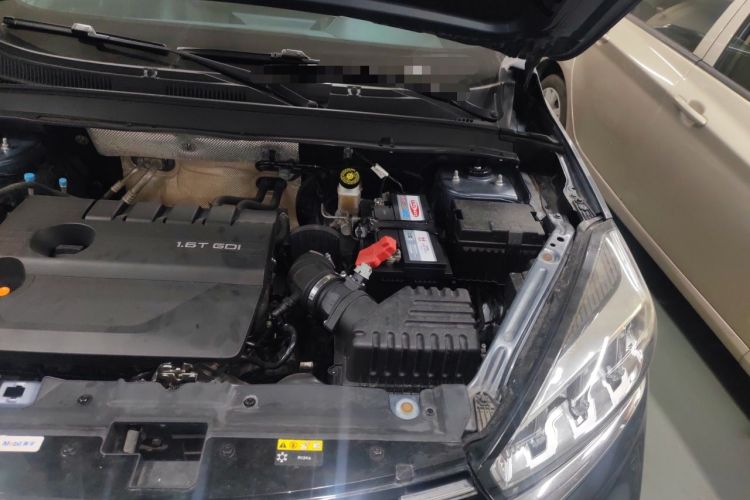 Used Chery Tiggo 8 2019 1.6 TGDI Automatic Elite Model Engine Bay Left