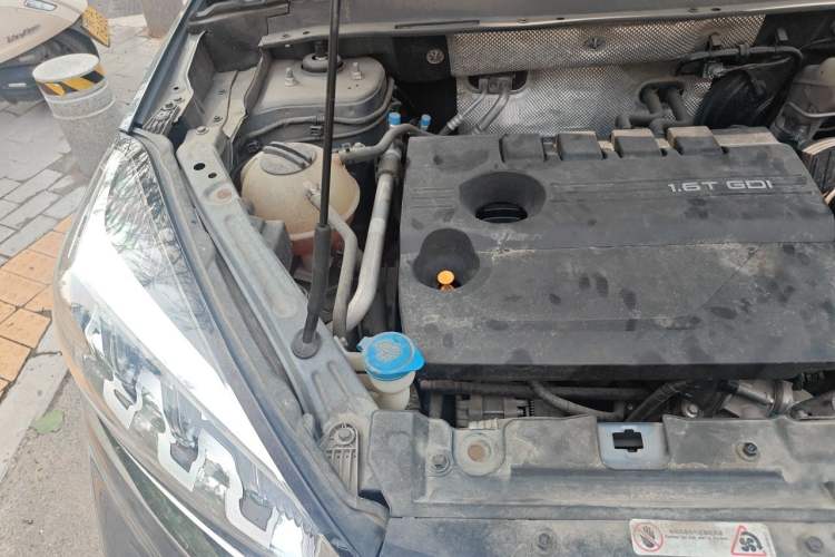 Used Chery Tiggo 8 2019 1.6 TGDI Automatic Elite Model Engine Bay Right