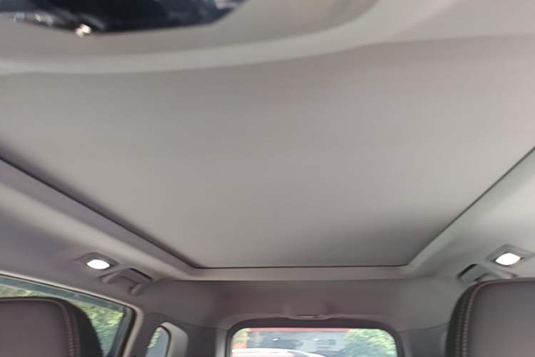 Used Chery Tiggo 8 2019 1.5 TCI Automatic Elite Model Headliner
