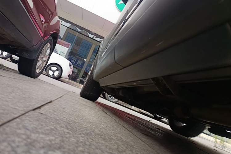 Used Chery Tiggo 8 2019 1.5 TCI Automatic Elite Model Left Side Sill
